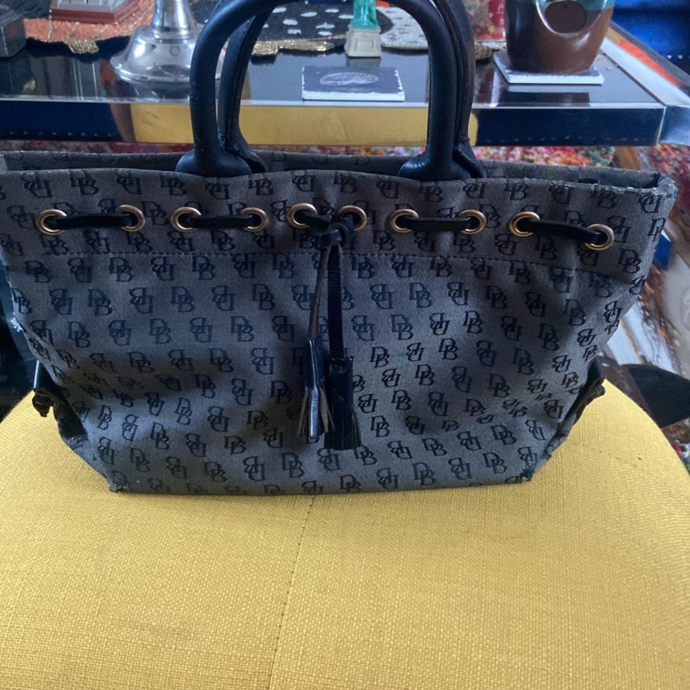 Vintage Dooney and Burke small bag.